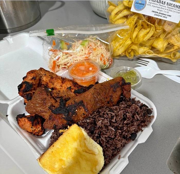 Eda's Comida Nicagüense — Los Angeles